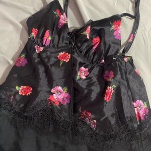 🚨SOLD🚨 VS lingerie top